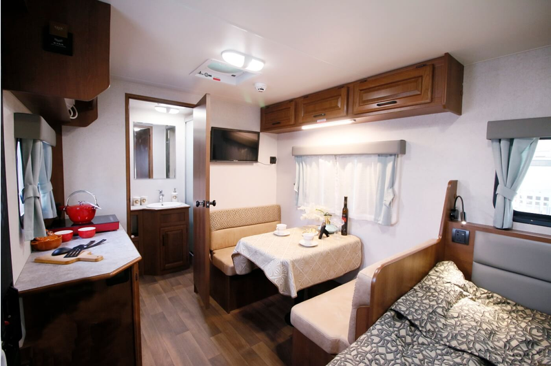 King size bed caravan